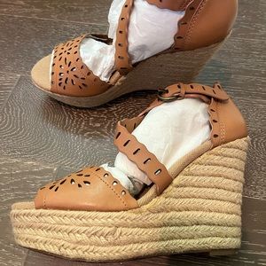 Aerin Laila leather espadrilles. Amazing condition